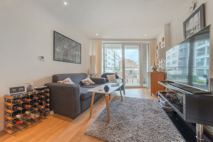 2 Bedroom Apartment To Rent In Slate House, Keymer Place, Limehouse, London, E14