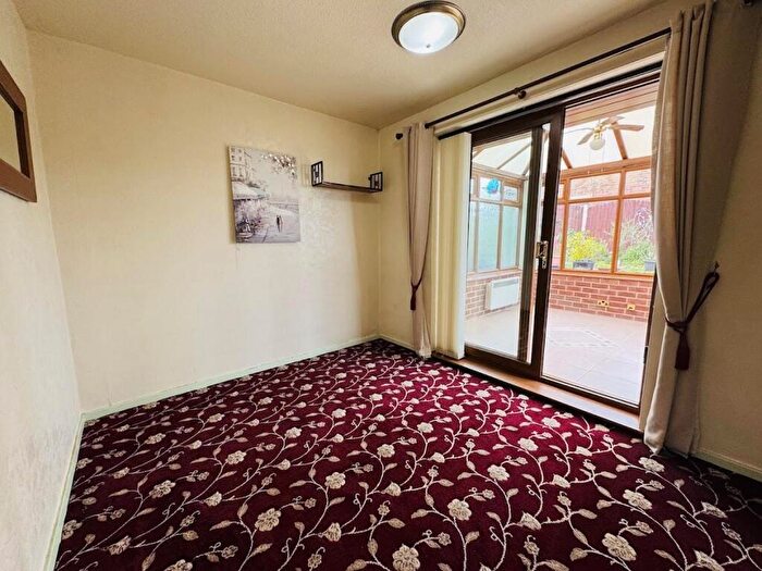 2 Bedroom Detached Bungalow For Sale In Hillside, Findern, Derby, DE65