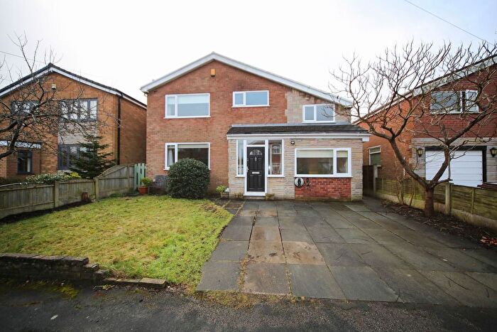 5 Bedroom Detached House For Sale In New Acres, Newburgh, WN8