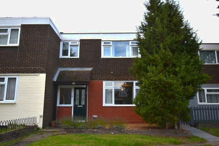 3 Bedroom Terraced House To Rent In Chaucer Road, Farnborough, GU14