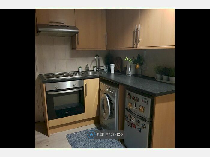 Studio To Rent In Wellington Road, Preston, PR2