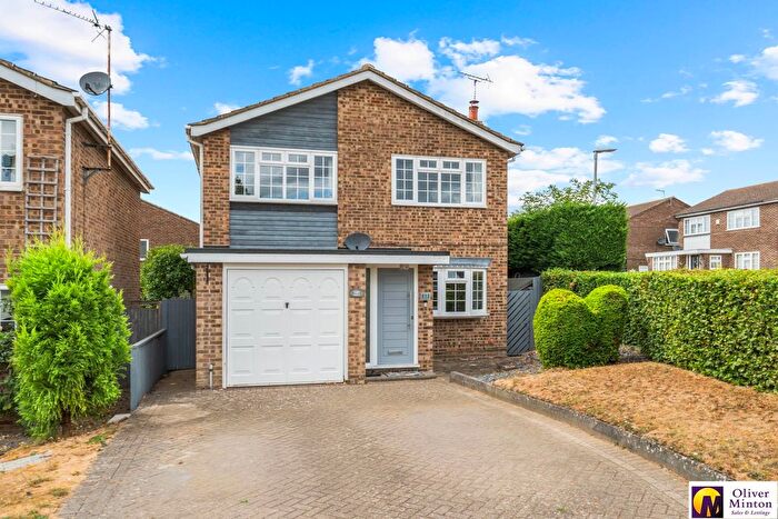 4 Bedroom Detached House For Sale In Detached House - Perowne Way, Puckeridge, Herts, SG11