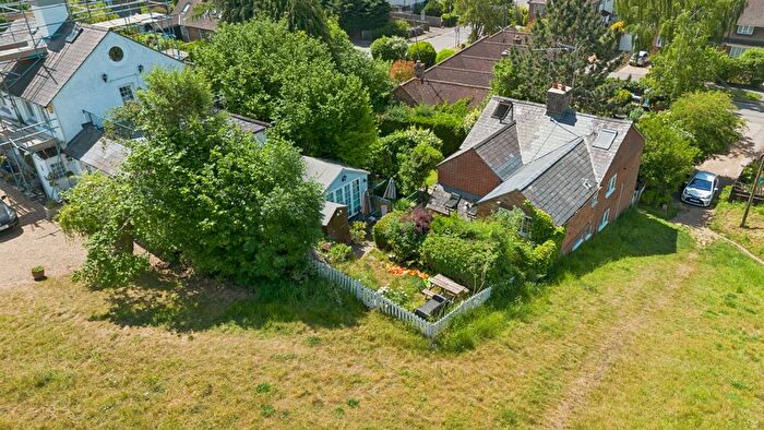 3 Bedroom Semi Detached House For Sale In Hillview Cottages, Chorleywood Bottom, Chorleywood, WD3