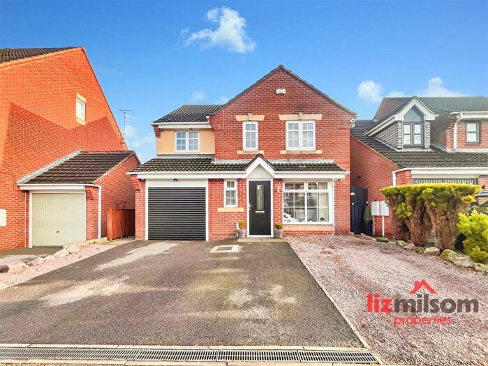 4 Bedroom Detached House For Sale In Frank Bodicote Way, Swadlincote, DE11