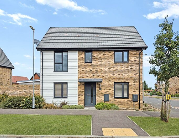 3 Bedroom Detached House For Sale In Bethell Road, Faversham, ME13