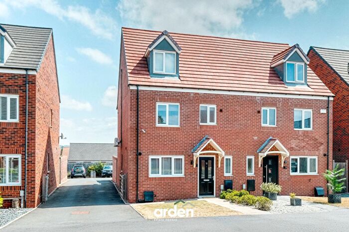 4 Bedroom Semi Detached House For Sale In Hawling Street, Redditch, B97
