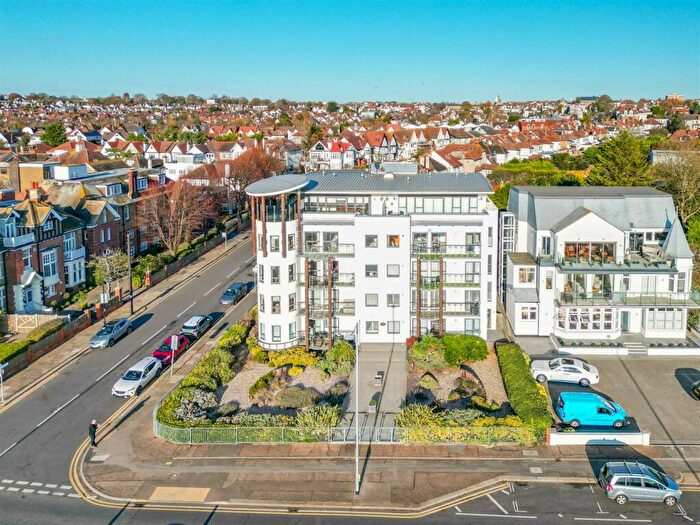 2 Bedroom Penthouse To Rent In Crowstone Avenue, Westcliff-On-Sea, SS0