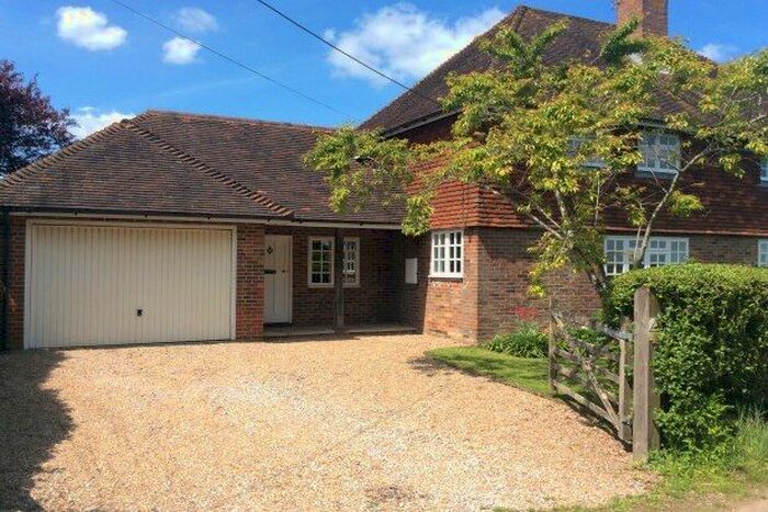 2 Bedroom Semi-Detached House To Rent In Northlands, Robertsbridge, TN32