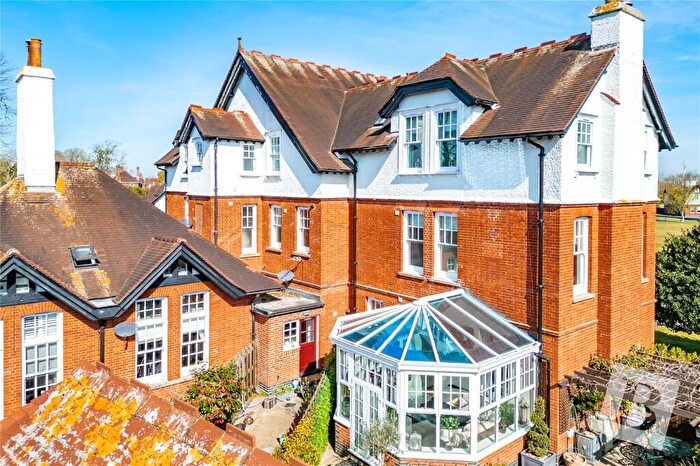 3 Bedroom End Of Terrace House For Sale In Great Stony Park, Ongar, Essex, CM5