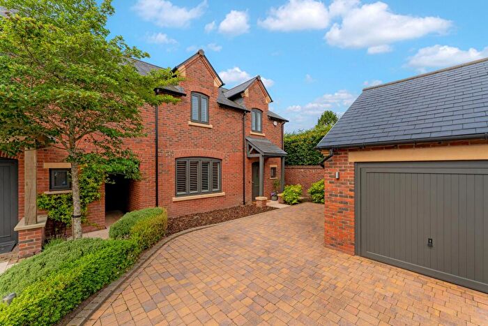 4 Bedroom Semi-Detached House For Sale In Henbury Place, Henbury, SK10