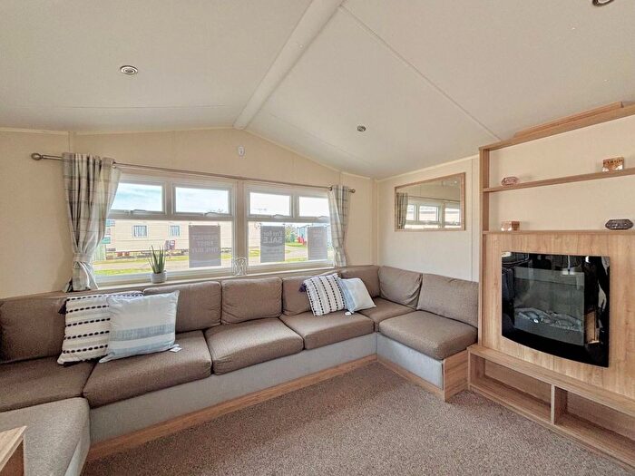 3 Bedroom Park Home For Sale In Canney Road, Steeple, Southminster, CM0