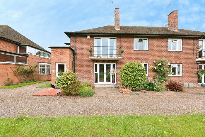 2 Bedroom Flat For Sale In Church Lane, Barrow-On-Trent, Derby, DE73