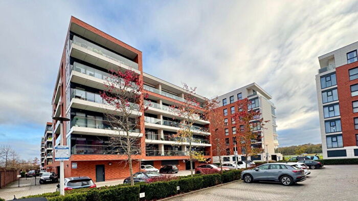 1 Bedroom Flat For Sale In Selkirk House, Newbury, RG14