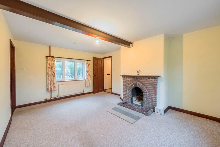 2 Bedroom Cottage To Rent In Newton Lane, Newton Valence, Alton, GU34