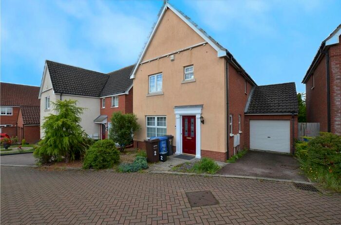 3 Bedroom Detached House To Rent In Fresher Mews, Norwich, NR5
