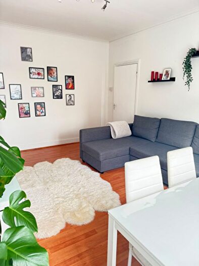 2 Bedroom Flat To Rent In Greenhill Way, Harrow, HA1