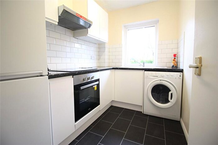 1 Bedroom Terraced House To Rent In Victoria Mews, Parkside Road, Reading, Berkshire, RG30