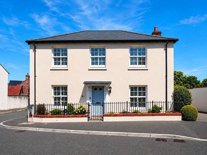 3 Bedroom Detached House For Sale In Tisbury, SP3