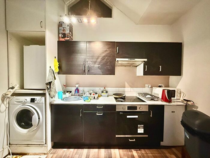 2 Bedroom Flat To Rent In Station Road, Harrow, HA1