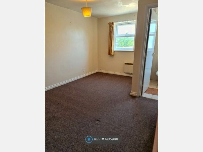 Studio To Rent In Bedford, Bedford, MK40