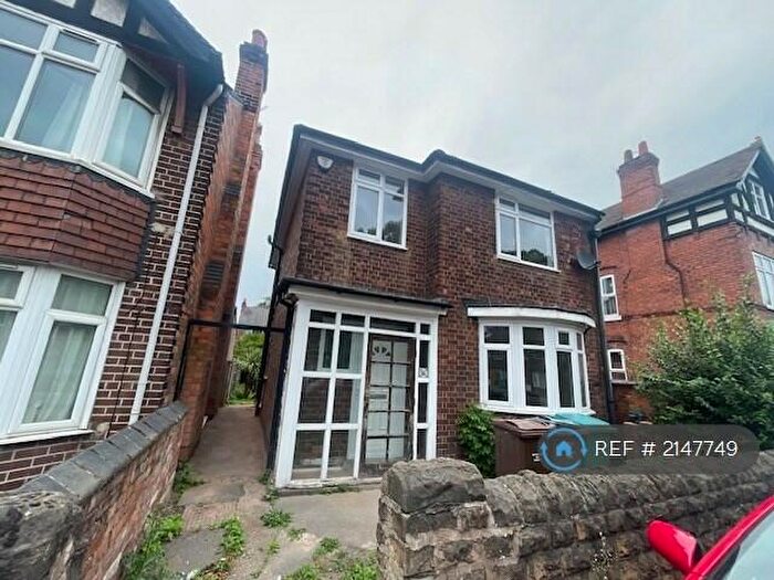 3 Bedroom Detached House To Rent In Beeston Road, Nottingham, NG7