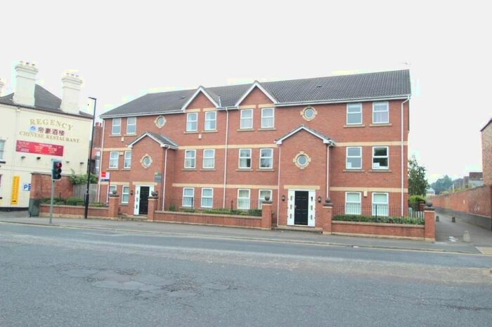 2 Bedroom Flat To Rent In Barbican Road, York, YO10