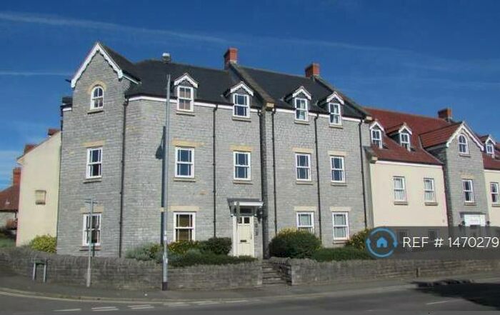 2 Bedroom Flat To Rent In The Cross, Street, BA16