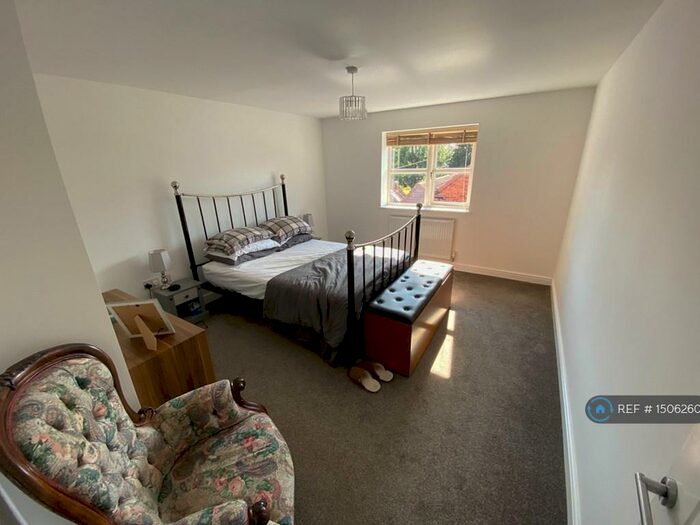 2 Bedroom End Of Terrace House To Rent In Butchers Mews, Laneham, Retford, DN22