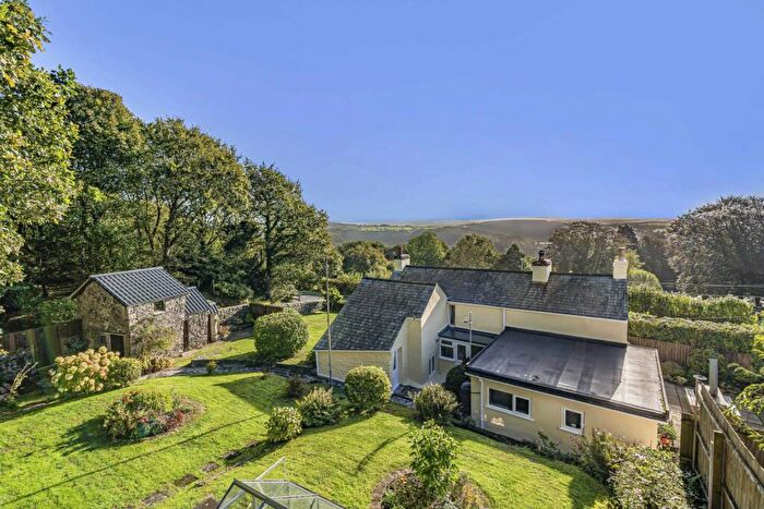 4 Bedroom House For Sale In Albaston, PL18