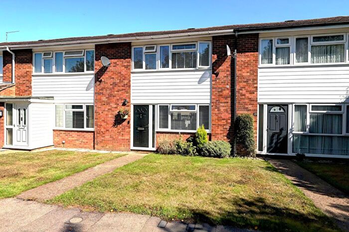 3 Bedroom Terraced House For Sale In Firs Walk, Hazlemere, High Wycombe, Buckinghamshire, HP15