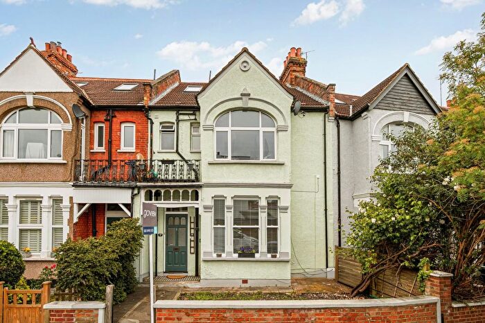 1 Bedroom Flat For Sale In Drayton Road, London, W13