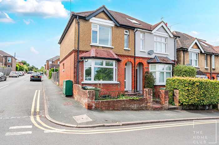 4 Bedroom Semi-Detached House To Rent In Bray Road, Guildford, GU2