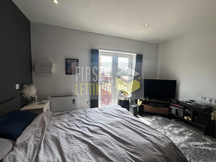 Studio To Rent In Brentwood Road, Clarendon Park, LE2