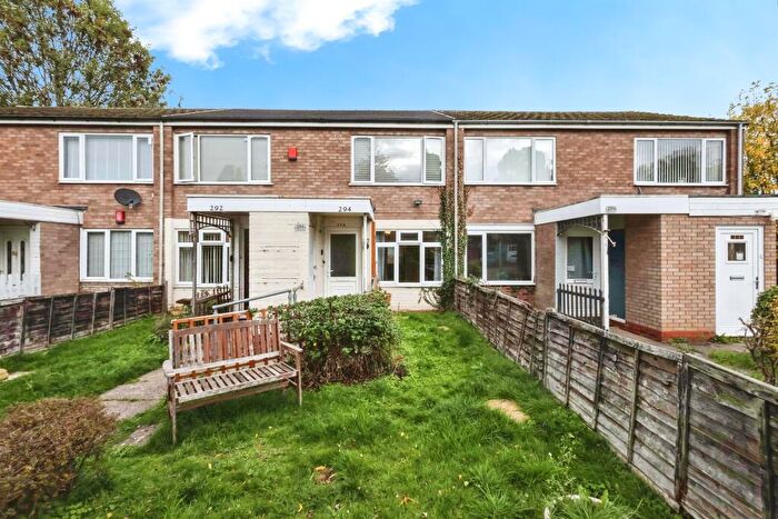 2 Bedroom Maisonette For Sale In Gressel Lane, Birmingham, B33