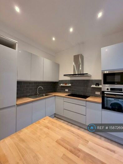 4 Bedroom Terraced House To Rent In Maxted Road, London, SE15