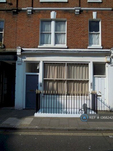 Studio To Rent In Daventry Street, London, NW1