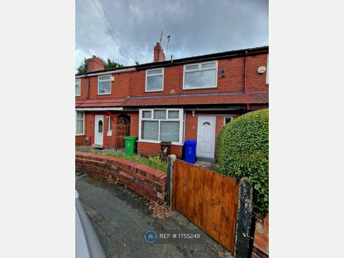2 Bedroom Semi-Detached House To Rent In Athlone Avenue, Manchester, M40