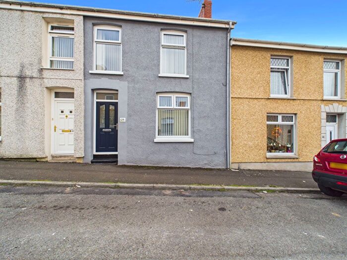 3 Bedroom Terraced House For Sale In Temple Street, Llanelli, SA15