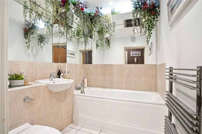 1 Bedroom Flat For Sale In Cheshire Street, London, E2
