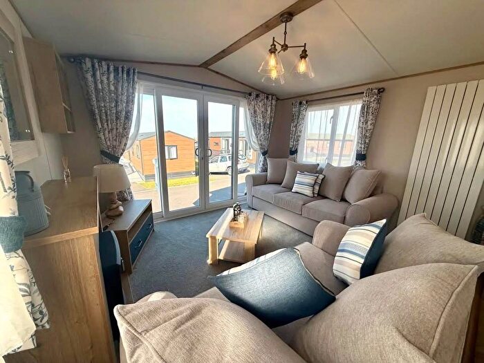 3 Bedroom Lodge For Sale In Ilfracombe, Ilfracombe, EX34