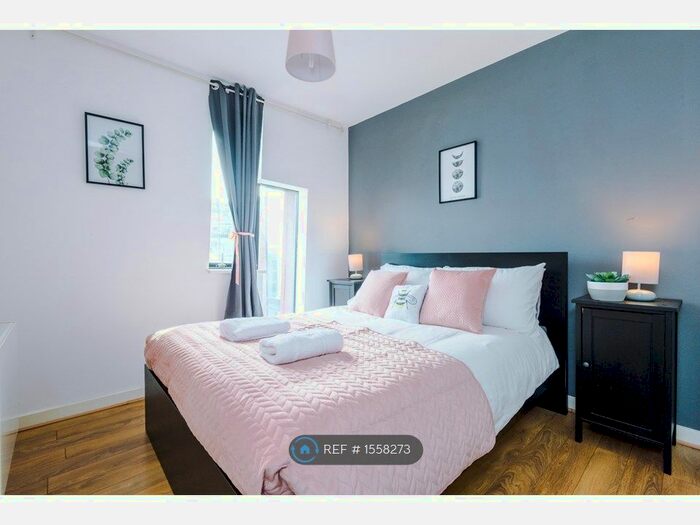 2 Bedroom Flat To Rent In New Islington, Manchester, M4