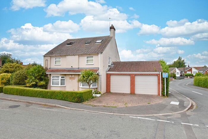 6 Bedroom Detached House For Sale In Chapel Lane, Navenby, LN5
