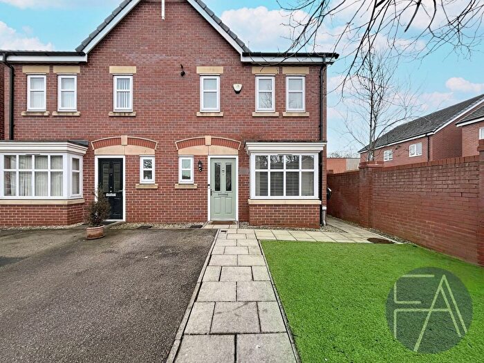 3 Bedroom Semi Detached House For Sale In Moreland Drive, Southport, Merseyside, PR8