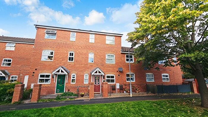 3 Bedroom Terraced House For Sale In Foxwhelp Close, Hereford, HR4