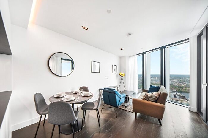 1 Bedroom Flat To Rent In Amory Tower, Marsh Wall, E14