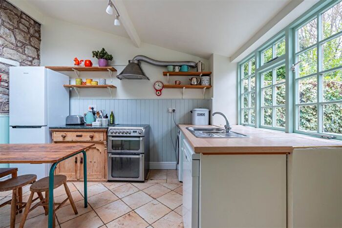 3 Bedroom Terraced House For Sale In Vandyck Avenue, Keynsham, Bristol, BS31