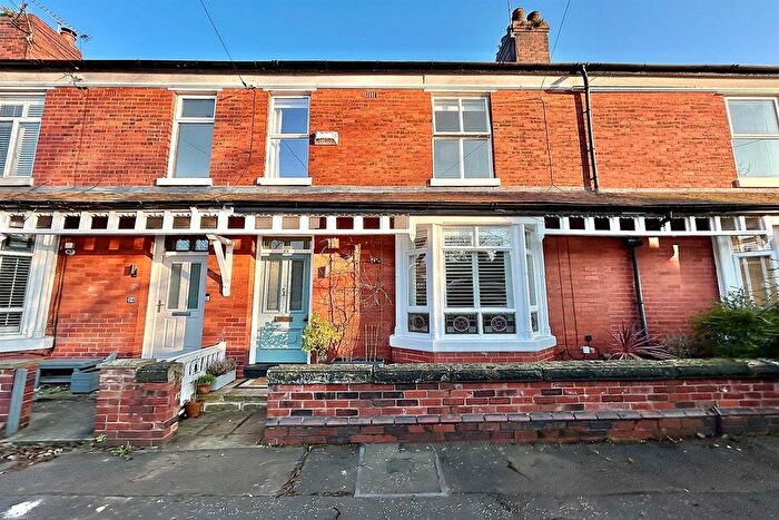 3 Bedroom Terraced House For Sale In Tintern Avenue, West Didsbury, M20