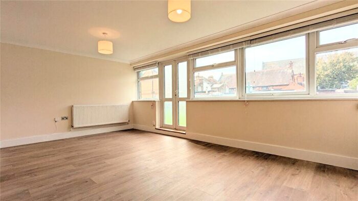 3 Bedroom Apartment To Rent In Bounces Road, London, N9