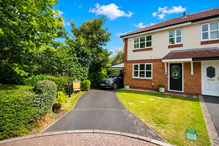 3 Bedroom Semi Detached House For Sale In Millwood Close, Blackburn, BB2