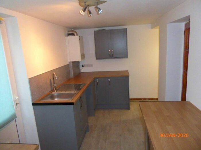 2 Bedroom End Of Terrace House To Rent In Priory Row, Carmarthen, SA31